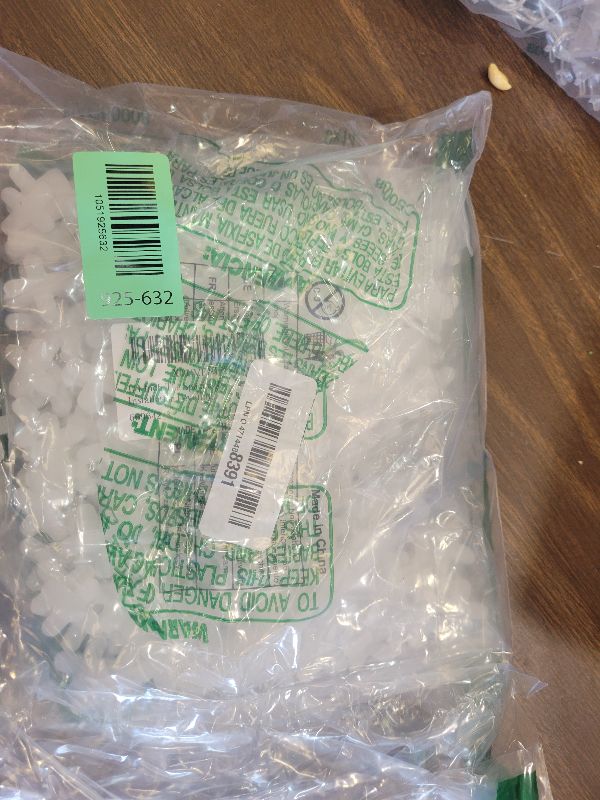 Photo 1 of 1/4 Inch Tile Spacers, 500 Pcs Cross Tile Leveling Clips Floor Wall Plastic Tiles Shim for Various Types of Ceramic Tiles Installation Leveling