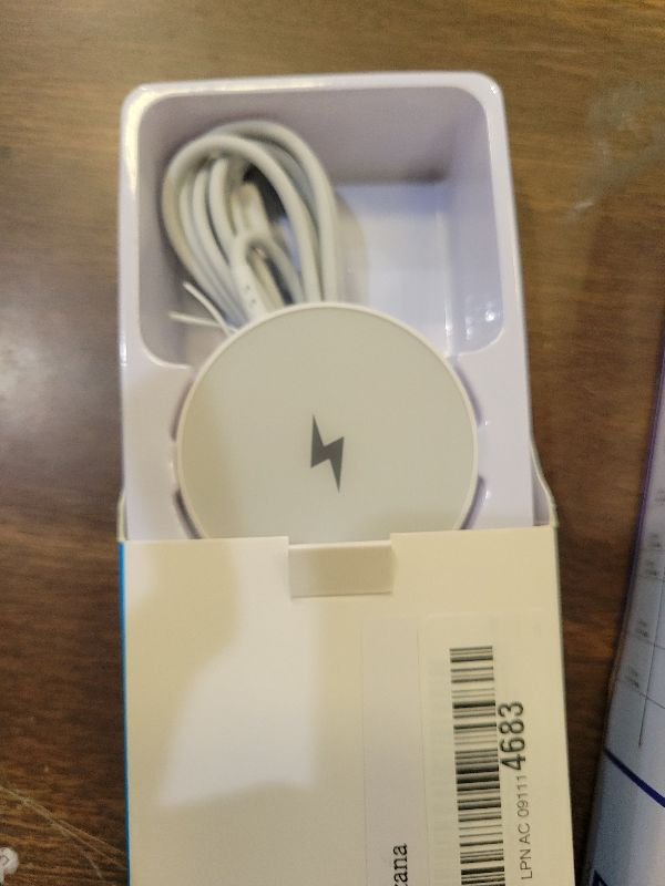 Photo 1 of [Apple MFi Certified]Magnetic Wireless Charger Apple Mag Safe Charger,15W 6FT Fast Wireless Charging Pad for Apple iPhone 16 Pro Max/16 Pro/16 Plus/15 Pro Max/14/13/12/AirPods3/2/Pro/Pro2,Charging Pad