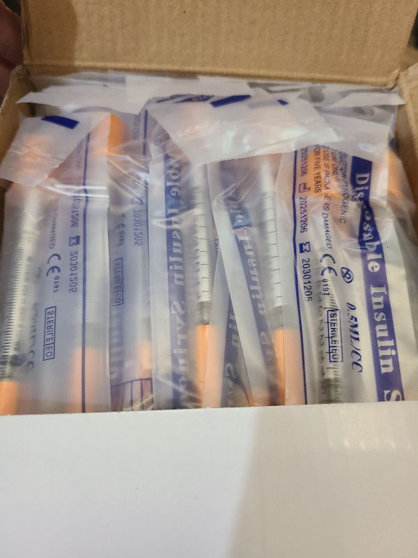 Photo 1 of 0.5ml Syringe with Cap, 31G 1/4" 6mm 1/2cc Syringes, Disposable Individual Package, Pack of 100