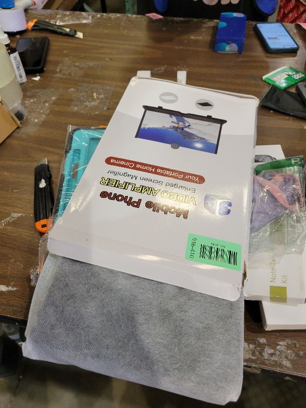 Photo 1 of 14 inch Screen Magnifier for Cell Phone 3D Magnifier Screen Enlarger for Movies,Videos,Reading,Gaming-Screen Amplifie with Foldable Phone Stand Holder.Compatible with All Smartphones -Black