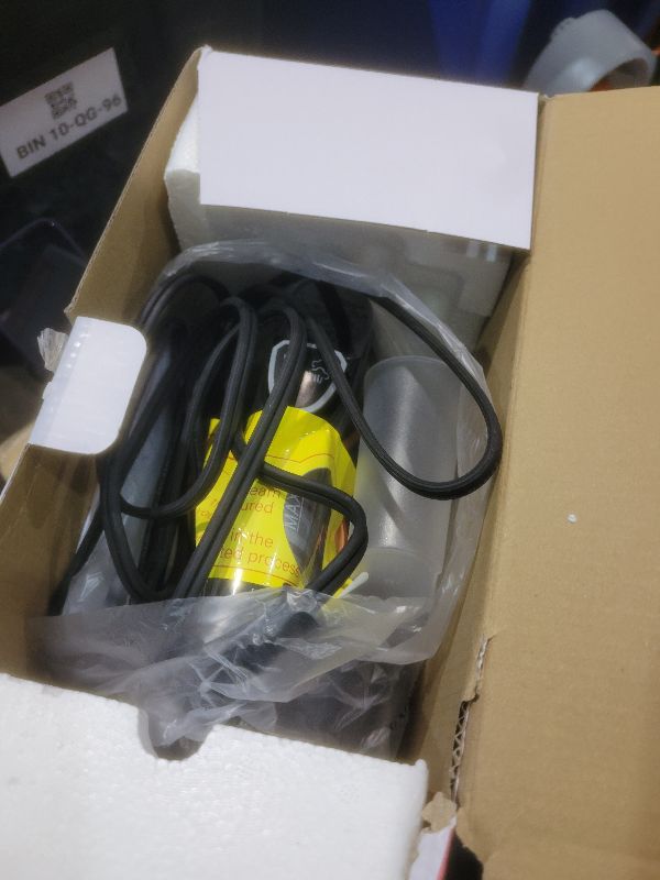 Photo 1 of *UNTESTED*
IRONDAY Steam Iron for Clothes with LCD Screen, 1700W Iron Non-Stick Ceramic Soleplate, Auto Shutoff, Self-Cleaning, Anti-Drip, Steam Burst, Spray Mist 10.14oz Water Tank Ironing Clothes for Home,Grey