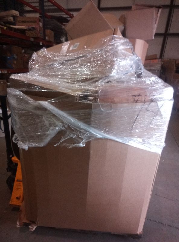 Photo 1 of As is general merchandise pallet

Customer is responsible for loading the pallet 