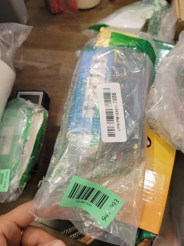 View 2 of 1-1/4" Diamond Hole-Saw Bits with Pilot Drill Bit - 1.25" Diamond Tipped Tile Hole Saws with Guiding Bit for Accurate Drilling Porcelain Tile Ceramic Pottery Granite Stone Glass Bottles 32mm