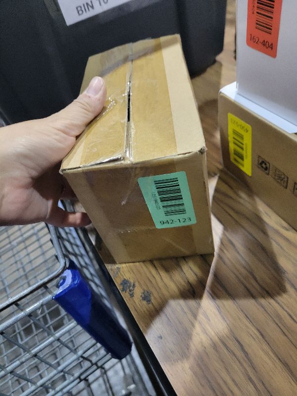 Photo 1 of 10 Pack Spring Clamps Heavy Duty - Assorted Sizes Spring Clips Plastic 6.5 Inches, 4.5 Inches, 3.5 Inches Set - Backdrop Clips Small Clamps For Crafts Woodworking Background