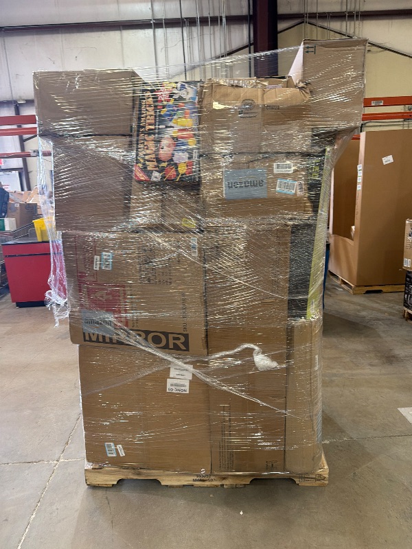 Photo 1 of AS IS GENERAL MERCHANDISE PALLET ROUGHLY 60 ITEM