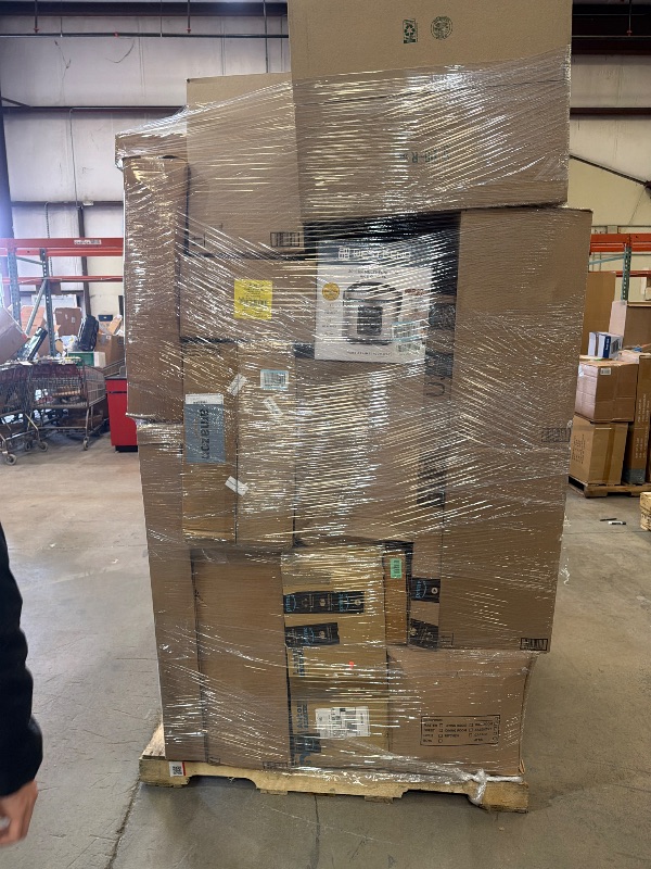 Photo 1 of AS IS GENERAL MERCHANDISE PALLET ROUGHLY 60 ITEM