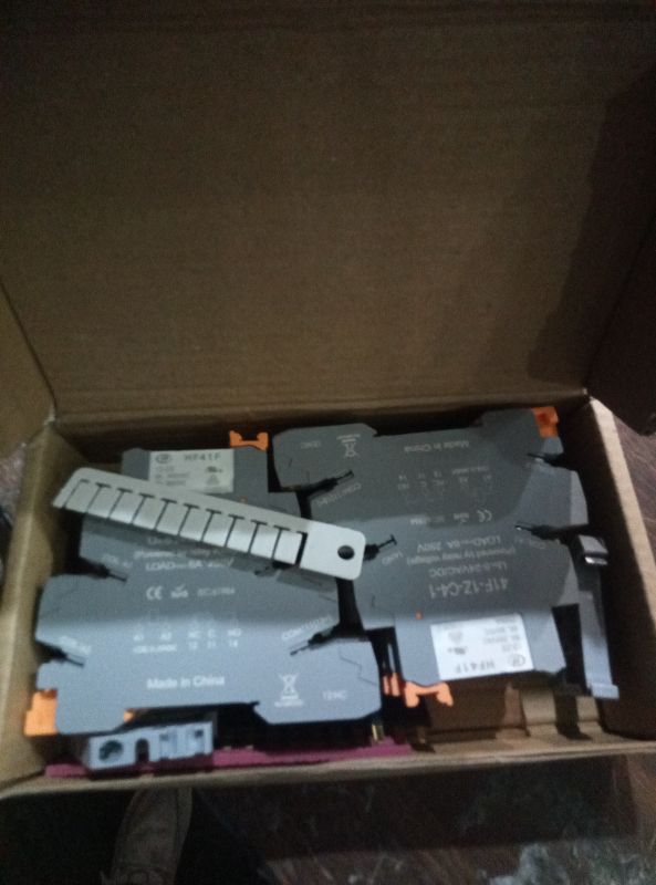 Photo 1 of (10pcs) 12V Relays,din Rail,12V Coil dc/ac,Silm,PLC Signal Relay,HF41F/12-ZS 5 Pin 1NO 1NC 6A SPDT with LED Indicator SPDT with Jumper with Socket Base,12 Volt Relay dc,Load MAX 6A 250VAC/30VDC