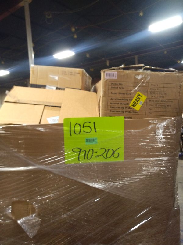 Photo 1 of AS IS GENERAL MERCHANDISE 
PALLET ROUGHLY 6O ITEMS
