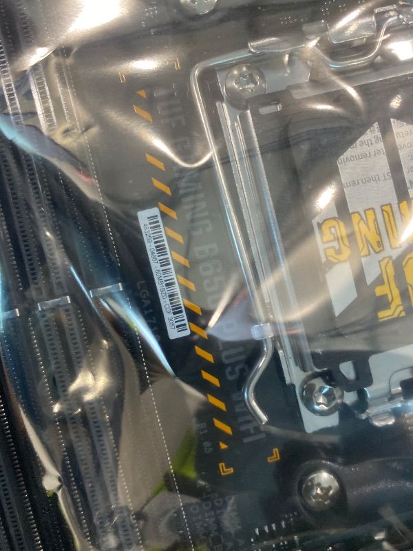 Photo 1 of **MISSING PARTS**
ASUS TUF Gaming B650-PLUS WiFi AMD B650 AM5 Ryzen™ Desktop 9000 8000 and 7000 ATX Motherboard, 14 Power Stages, PCIe® 5.0 M.2, DDR5 Memory, WiFi 6 and 2.5 Gb Ethernet, USB4® Support Aura Sync
