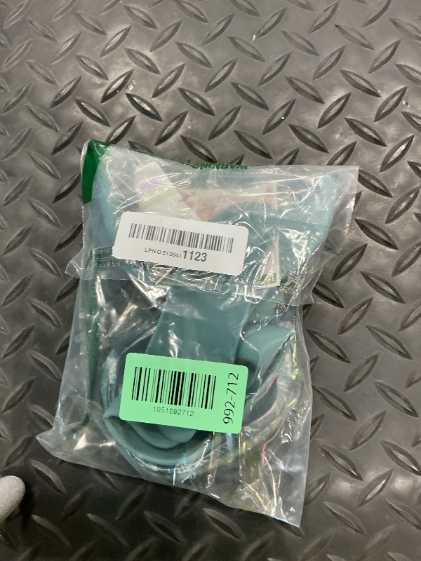 Photo 1 of [4 in 1] Silicone Case Cover for AirPods Max, Clear Soft TPU Ear Cups Cover/Ear Pad Case Covers/Headband Covers Transparent Accessories for Apple AirPods Max (2024/2020)(USB-C/Lightning), Pine Green