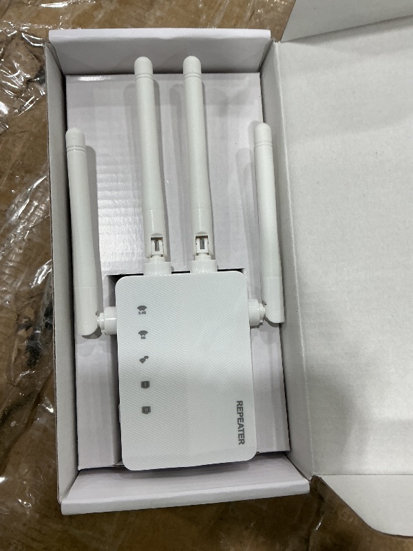 Photo 1 of *MINOR DAMAGE - USED*
2026 WiFi Extender Signal Booster for Home, 10X Faster New Wireless Long Range Amplifier, Covers up to 15,000 sq.ft, WiFi Booster Dual Band,WiFi Repeater with Ethernet Port & EasyMesh, Easy Setup