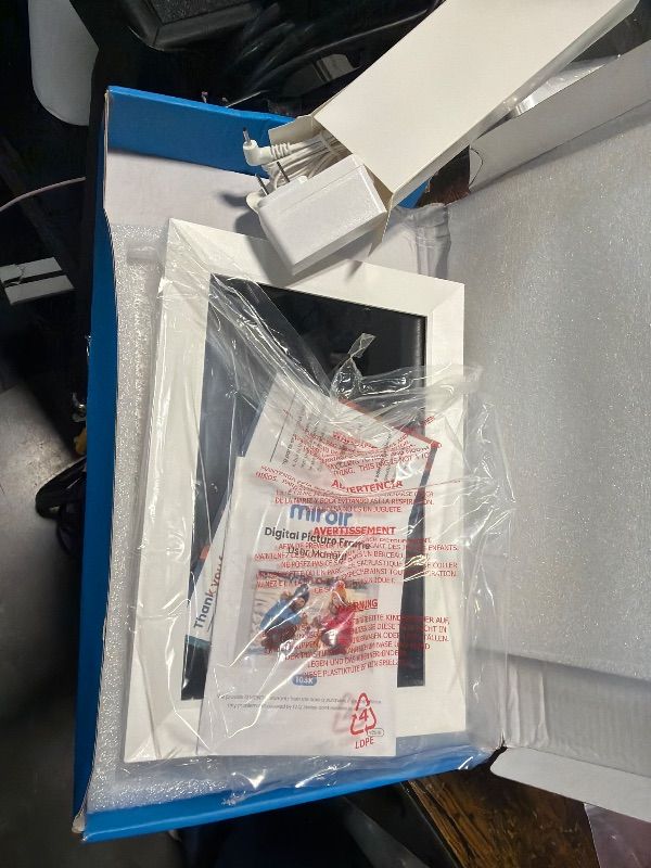 Photo 1 of ****MINOR DAMAGE****Miroir 10.1 Inch WiFi Digital Photo Frame via Frameo App, 1280x800 HD IPS Touch Screen Electric Picture Frame Display, 32GB Storage, Auto-Rotate, Wall Mountable, Share Photos/Videos Instantly