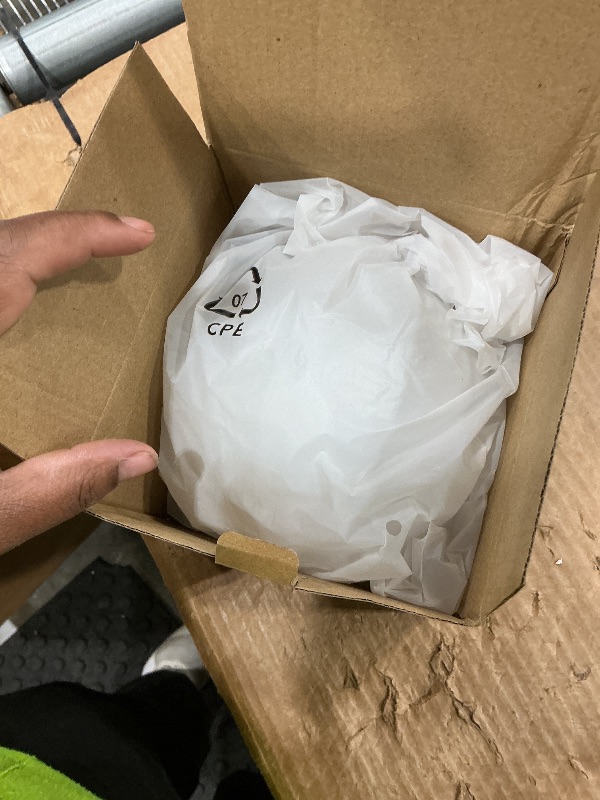 Photo 1 of *UNTESTED*
Borelor LED Ball Light, 6-Inch Rechargeable & Remote Control Globe Lights 16 RGB Colors Changing Indoor/Outdoor Night Light for Home/Party/Lawn/Desk Decoration