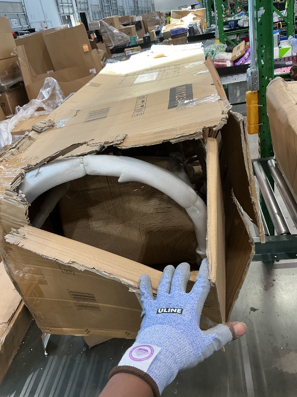 Photo 1 of *MINOR DAMAGE - USED*
Baxton Studio Paxton Modern and Contemporary White Finished Wood 2-Piece Counter Stool Set