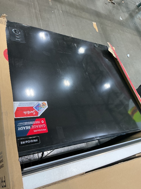 Photo 1 of *USED*
FRIGIDAIRE Chest Deep Freezer, 7 Cu. Ft, Black Adjustable Thermostat-Removable Vinyl Coated Wire Basket-Easy Defrost Drain, Eye-Catching Stainless Steel Top Door- Garage Ready