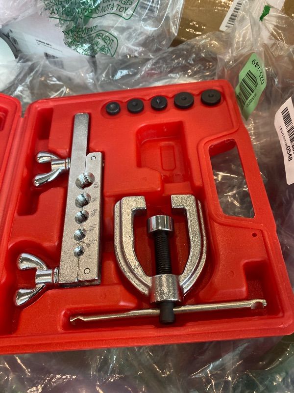 Photo 1 of ***MISSING CUTTER*** Clatoon Brake Line Double & Single Flaring Tool Kit with Tubing Cutter, Brake Line Repair Kit for Copper, Aluminum, Brake Line and Brass Tubing, Flare Tool kit Includes 5 Adapters, 45 Degrees