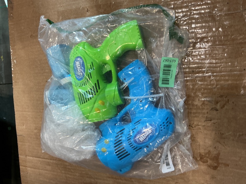 Photo 1 of *MINOR DAMAGE - USED*
JOYIN 2 Kids Bubble Gun with 2 Bottles Refill Solution, Bubble Machine Gun for Toddlers 1-3 Kids 4-8, Party Favors, Summer Toy, Outdoors, Easter, Birthday Gift