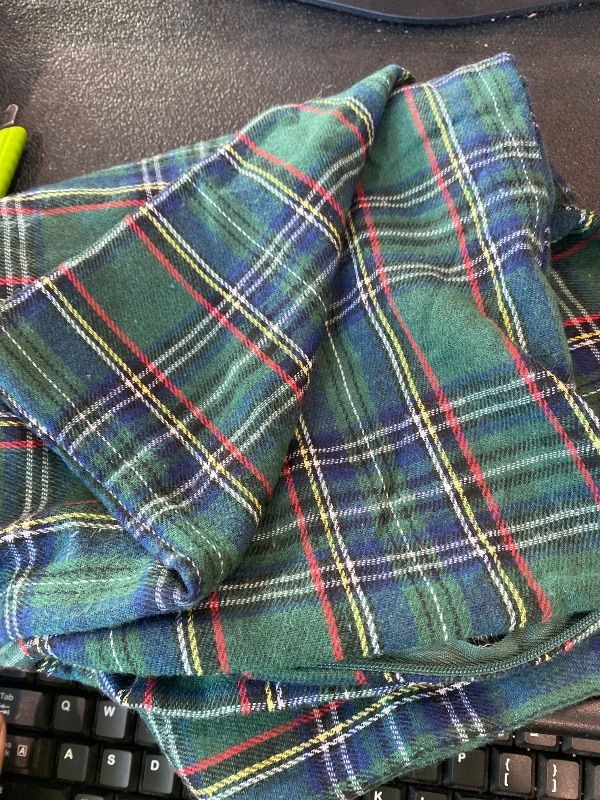 Photo 1 of *MINOR DAMAGE - USED*
RABUSOFA Christmas Pillow Covers 18x18 Inch Set of 2 Indoor Outdoor Waterproof Scottish Tartan Plaid Classic Throw Decorative Cushion Cases for Christmas Decor Decorations Couch Patio Dark Green