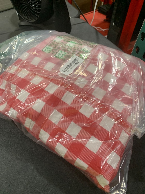 Photo 1 of RNOONY Vinyl Fitted Picnic Table Cover with Bench Covers and Bag, 6ft Outdoor Waterproof Picnic Tablecloth with Elastic Edges, 72x30 Inches 3 Pcs Set (Red Checkered)