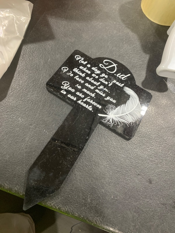 Photo 1 of Roowest Cemetery Grave Decorations Acrylic Memorial Stakes Grave Stake Markers Sympathy Garden Plaque Waterproof Remembrance Sympathy Gift for Cemetery Graveside Outdoors Yard(Dad)