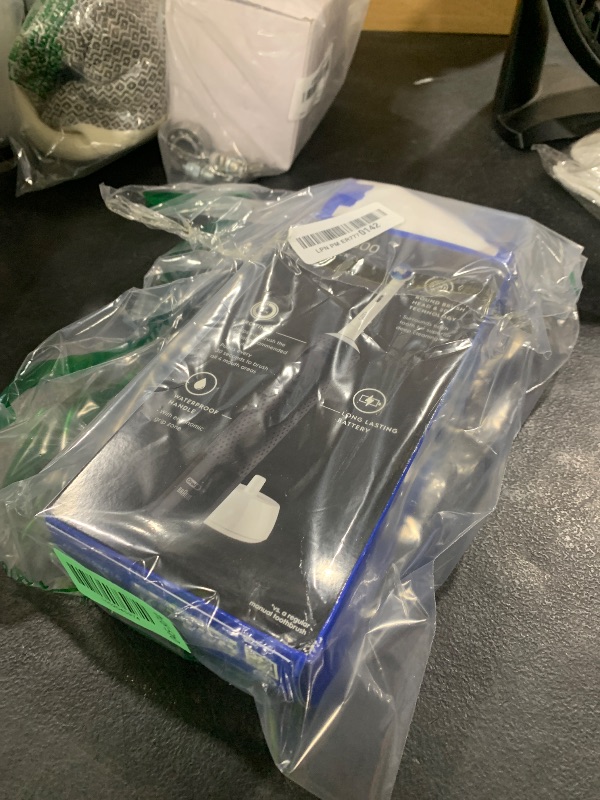 Photo 1 of Oral-B Pro 500 Electric Toothbrush with (1) Brush Head, Rechargeable, Black