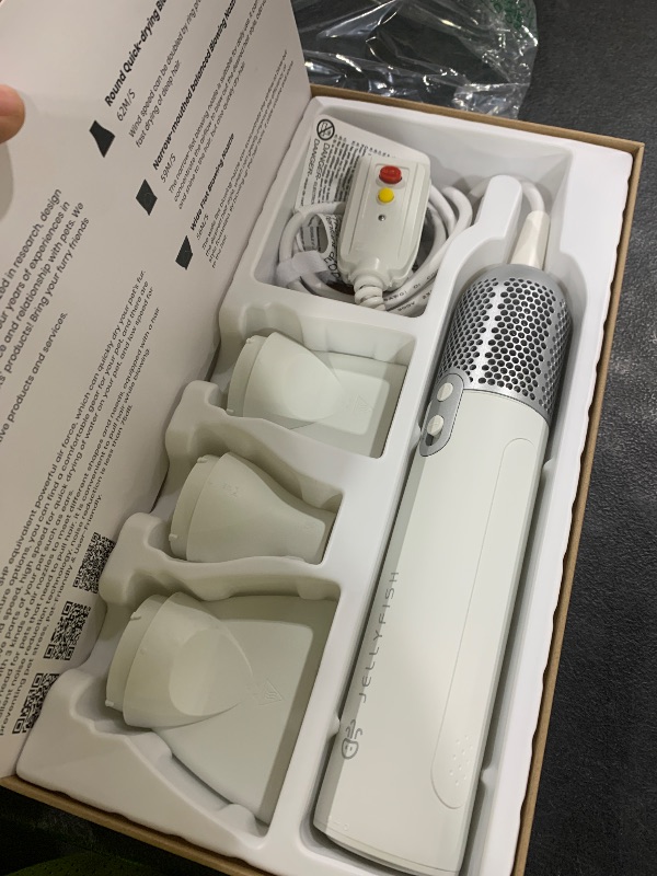 Photo 1 of Jellyfish Dog Dryer for Pet Grooming,Handheld 1.21lb Lightweight Dog Hair Dryer 2 Speeds 4 Temp,Portable High Velocity Dog Blow Dryer for Trave Home