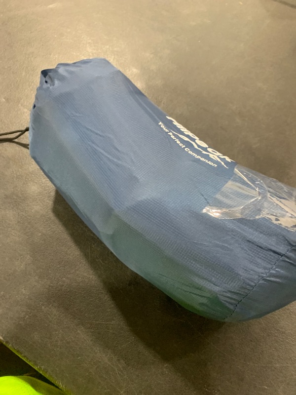 Photo 1 of hiipeak sleeping bag 
