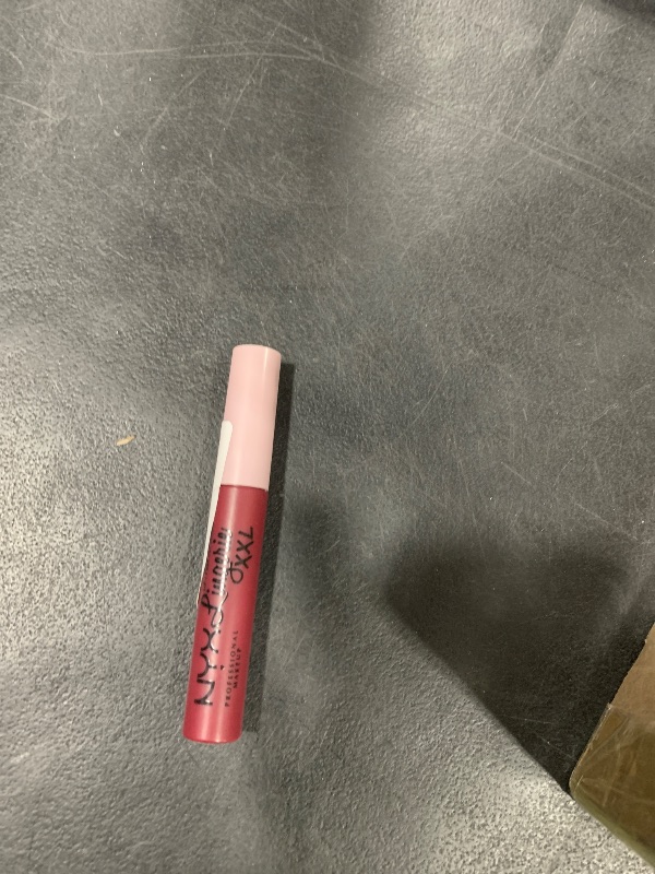 Photo 1 of NYX PROFESSIONAL MAKEUP Lip Lingerie XXL Matte Liquid Lipstick - Sizzlin' (Oxblood Red)