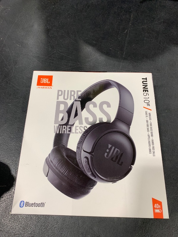Photo 1 of JBL Tune 510BT - Bluetooth headphones with up to 40 hours battery, microphone for call, foldable and comfortable, Android and iOs compatible (Black)