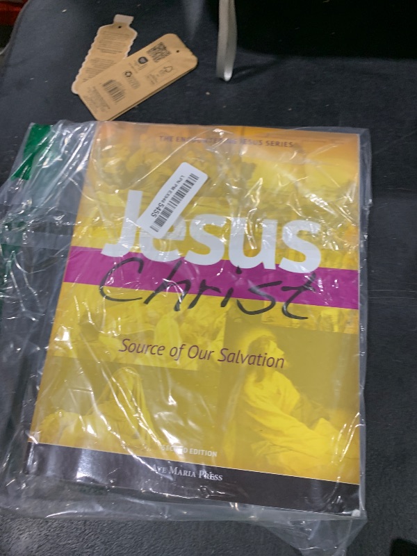 Photo 1 of Jesus Christ: Source of Our Salvation (Second Edition) (Encountering Jesus)