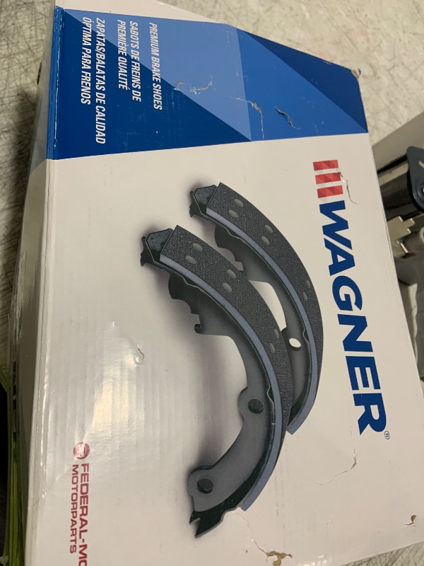 Photo 1 of Wagner QuickStop Brake Z473R Drum Brake Shoe