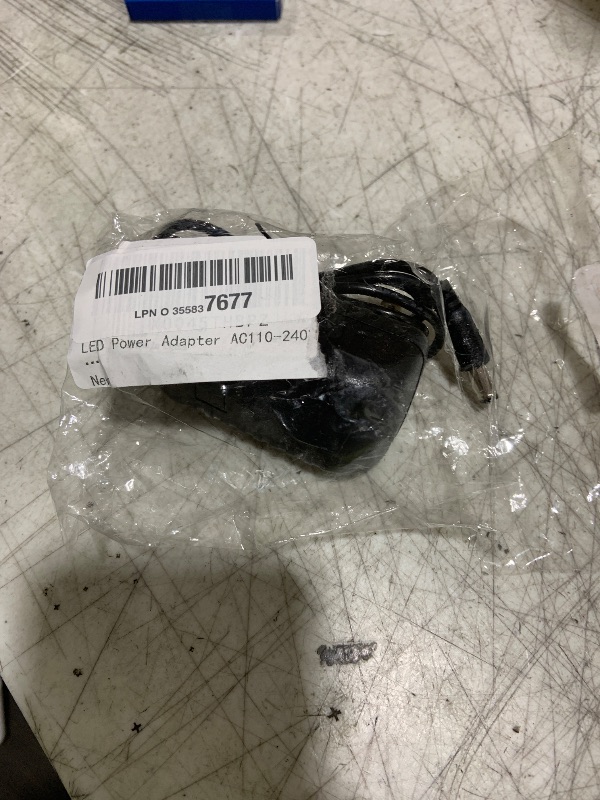 Photo 1 of UPKOCH 12V 1A LED Power Adapter, AC110V to DC12V Switching Power Supply Converter for Aquarium Fish Tank Light, Fish Tank Strip Light Plug, US Plug