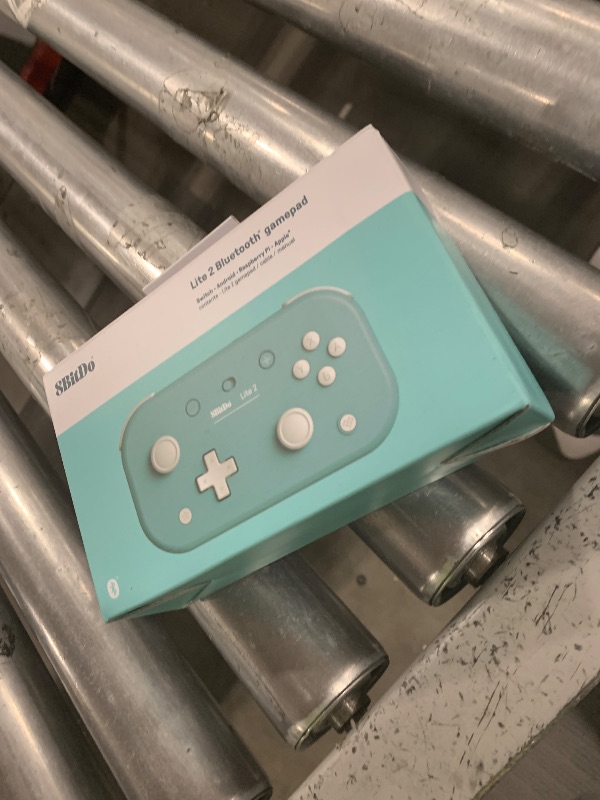 Photo 1 of 8Bitdo Lite 2 Bluetooth Gamepad for Switch, Switch Lite, Android and Raspberry Pi (Turquoise)