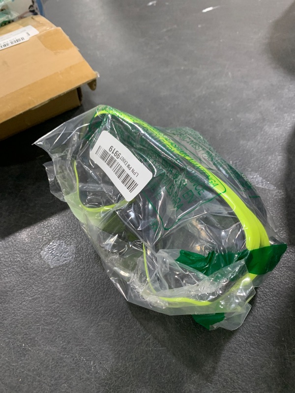 Photo 1 of goggles 