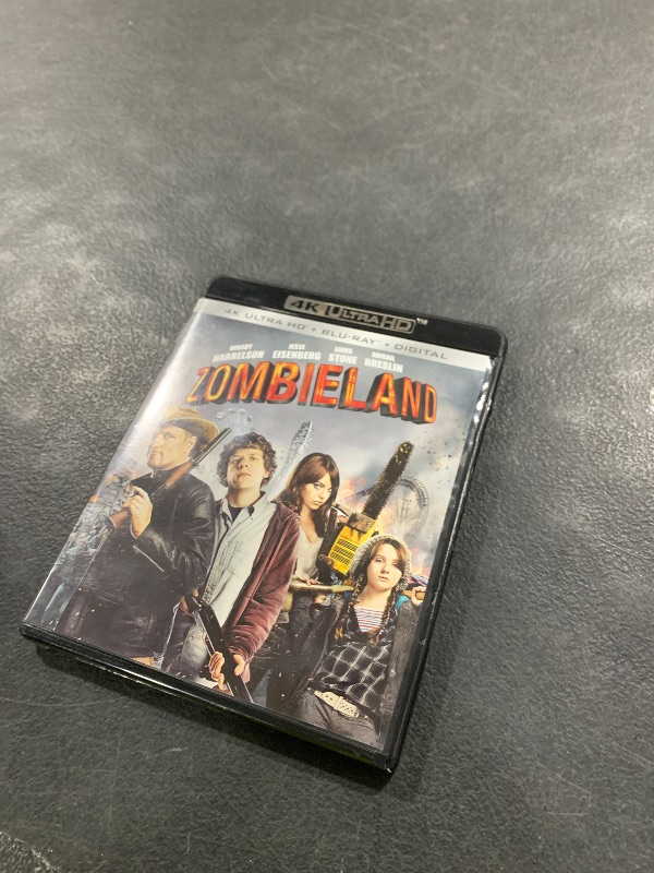 Photo 1 of Zombieland [4K UHD + Blu-ray]