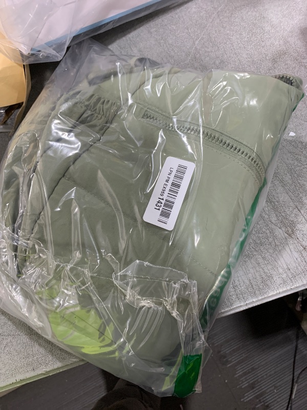 Photo 1 of Gym Bag for Women, Travel Duffle Bags with Wet Pocket, Lightweight Carry on Bag Overnight Weekender Duffel Bag, Water Resistant (Sage Green)