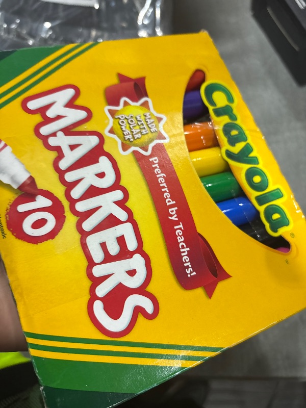 Photo 1 of Crayola 587722 Non-Washable Markers, Broad Point, Classic Colors, 10/Set