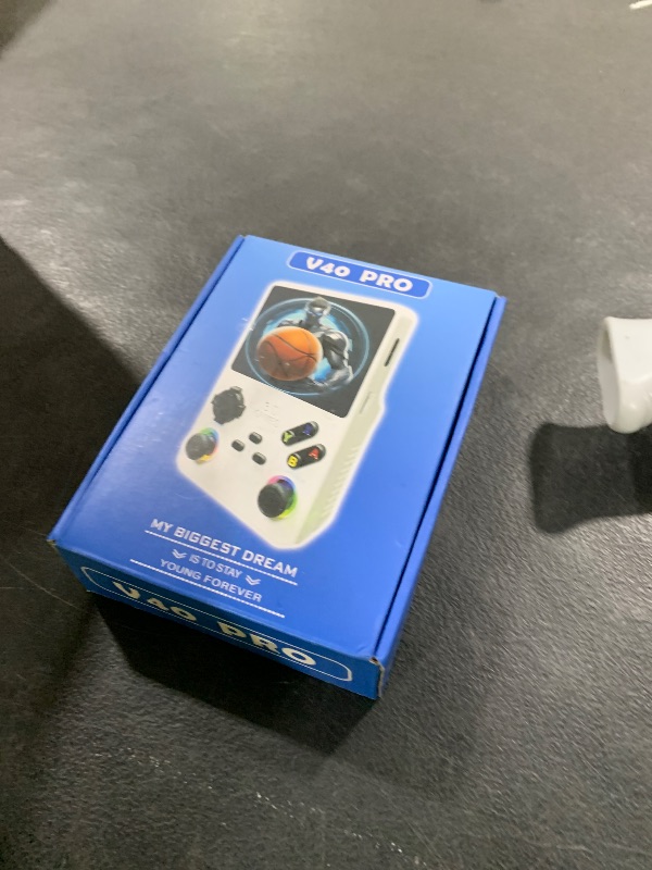 Photo 1 of FVBADE ?35000 in 1 V40 PRO Handheld Game Console 3.5 inch IPS Screen Mini Retro Console 3800mAh Portable Pocket Arcade 45+ Mainstream Emulator 256G TF Card Transparent(Black)