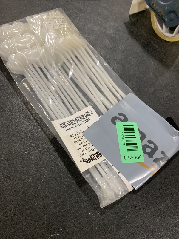 Photo 1 of Plastic Heart Skewers - 25 skewers - for fruit kabobs, garnishes and events