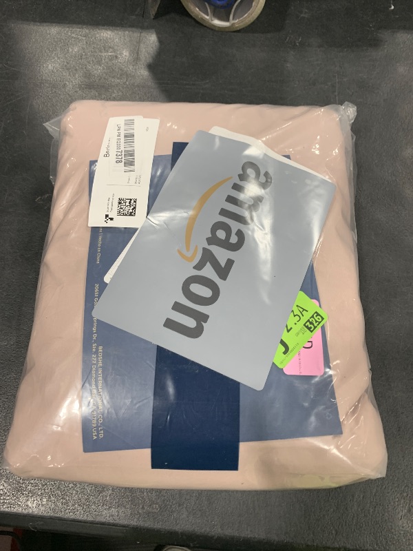 Photo 1 of Bedsure Queen Sheet Set - 4 Pieces Soft Queen Size Sheets - Breathable & Cooling - Hotel Luxury - Easy Care Polyester Microfiber Bedding for Women, Men, Dusty Pink
