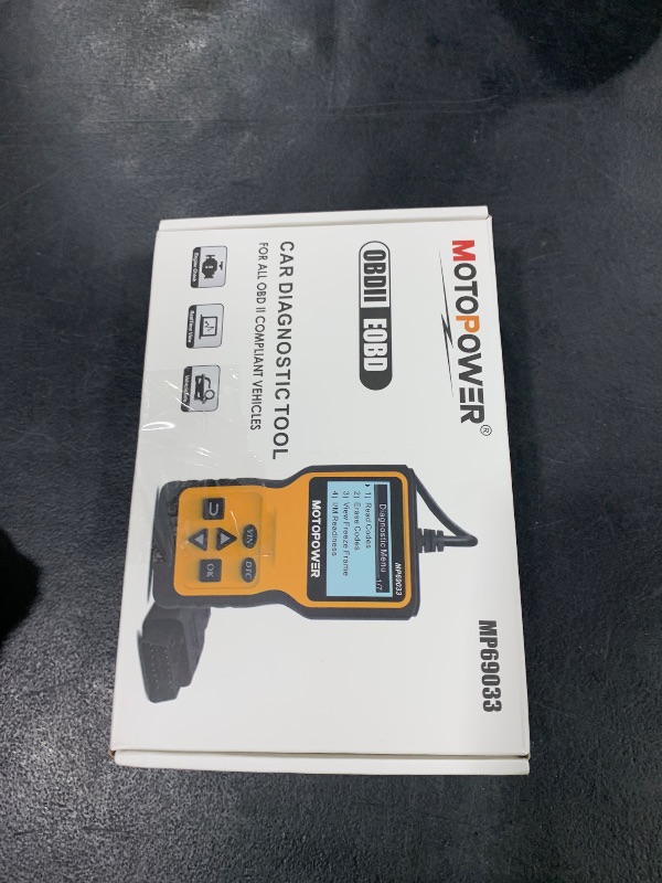 Photo 1 of MOTOPOWER MP69033 Car OBD2 Scanner Code Reader Engine Fault Scanner CAN Diagnostic Scan Tool for All OBD II Protocol Cars Since 1996, Yellow