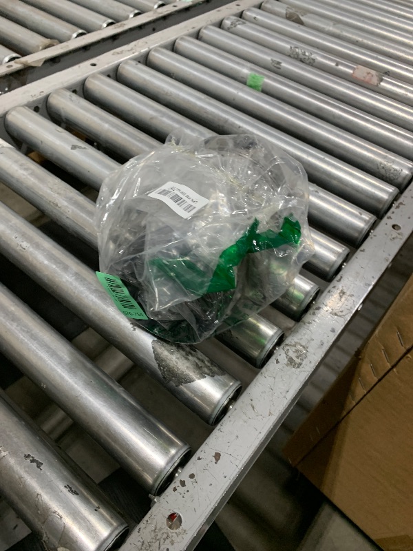 Photo 1 of Air Condition AC Compressor with A/C Clutch Compatible with Mercedes-Benz R500/ML500 5.0L 2006-2007, CL500/S500 5.0L 2002-2006, B200 2.0L 2006-2011, C240 2.6L/C320 3.2L 2001-2005 Replace CO 10807JC