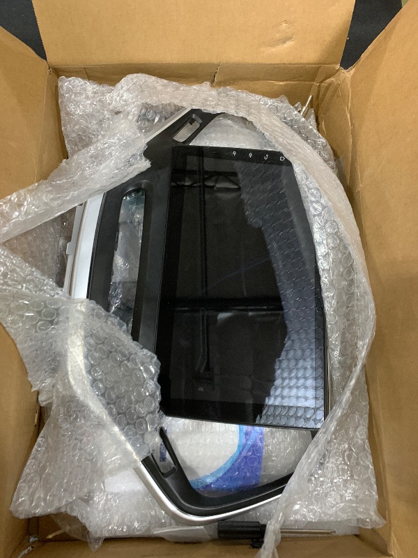 Photo 1 of 8 Core Android Car Stereo for Jeep Cherokee 2013-2018, 10.1" HD Touchscreen for Cherokee, Wireless CarPlay/Android Auto, 5G WiFi, Bluetooth 5.0, 1280 * 720, GPS Navigation, 4GB+64GB