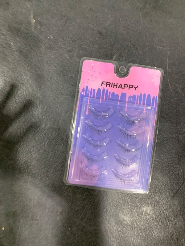Photo 1 of Frihappy Lashes Wispy Natural Lashes Natural Look Natural Eyelashes Wispy Eyelashes False Eyelashes Natural Fake Lashes Clear Band Lashes #9