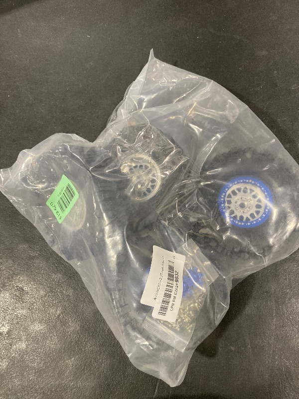 Photo 1 of BRCatWPark Aluminum 2.2 Wheel Tires for 1/10 SCX10 SCX10 II SCX10 III SCX10 Pro TRX4 TRX6 Gen7/8 D90 VS4-10 MST CFX RC Crawler Car,2.2 Beadlock Wheel Off Road Buggy Rally RC Truck Tires,Silver