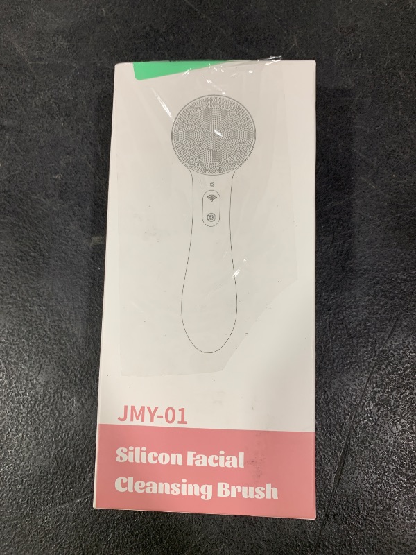 Photo 1 of facial brush 