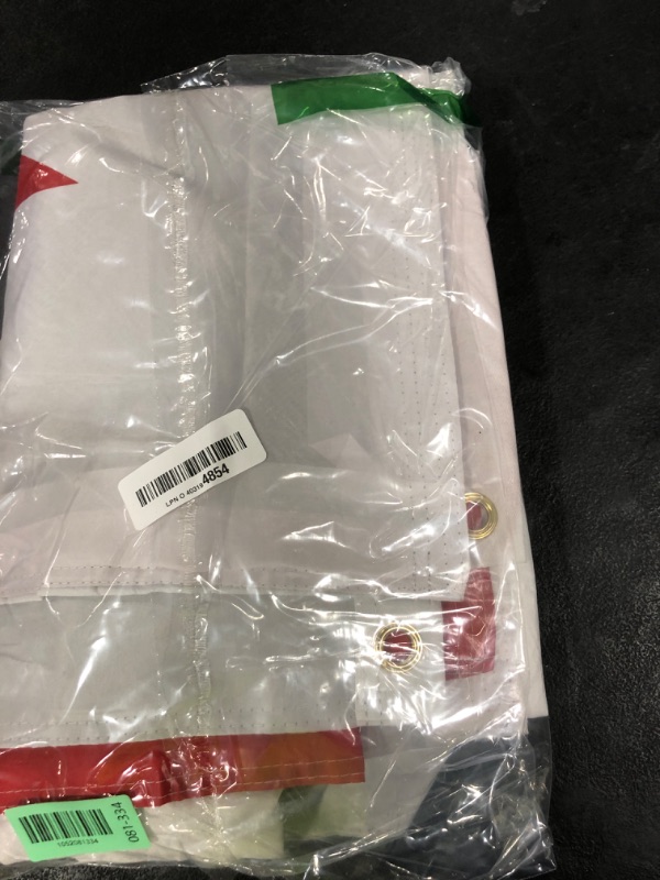 Photo 1 of Jayus Double Sided California Republic Sates Flags 4x6 FT Outdoor - Vivid Colors 3Ply Cali CA Bear Flags Banners- Heavy Duty 100% Polyester with 2 Brass Grommets