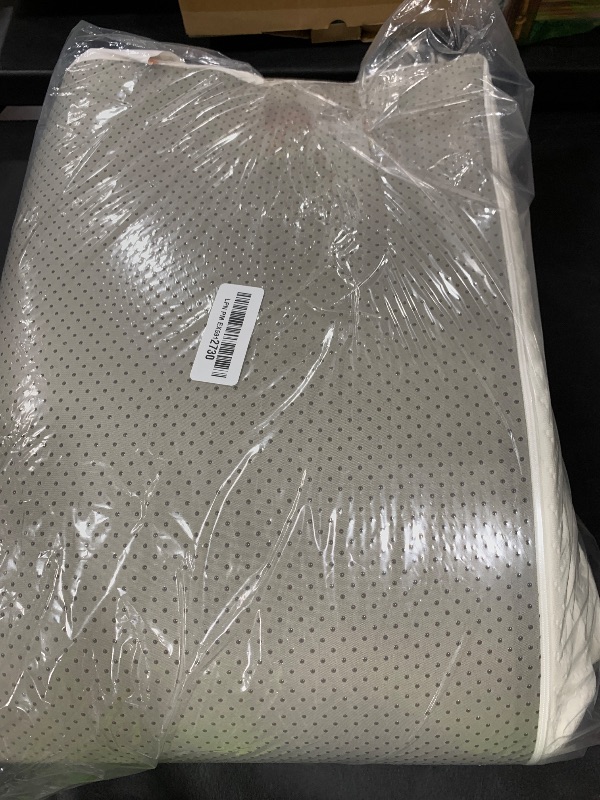 Photo 1 of TILLYOU Pack and Play Sheet - Soft Quilted Crib Cover Pad, Toddlers Mattress Protector with 1''-3'' Deep Pocket, Thick Play Yard Playpen Sheets, Breathable Fluffy Crib Mattress Pad, 39"x27", Grey
