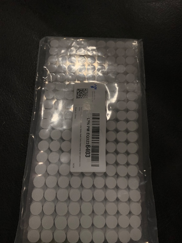 Photo 1 of Vkey 1008pcs 0.39in Diameter Sticky Back Coins Hook Loop Self Adhesive Dots White