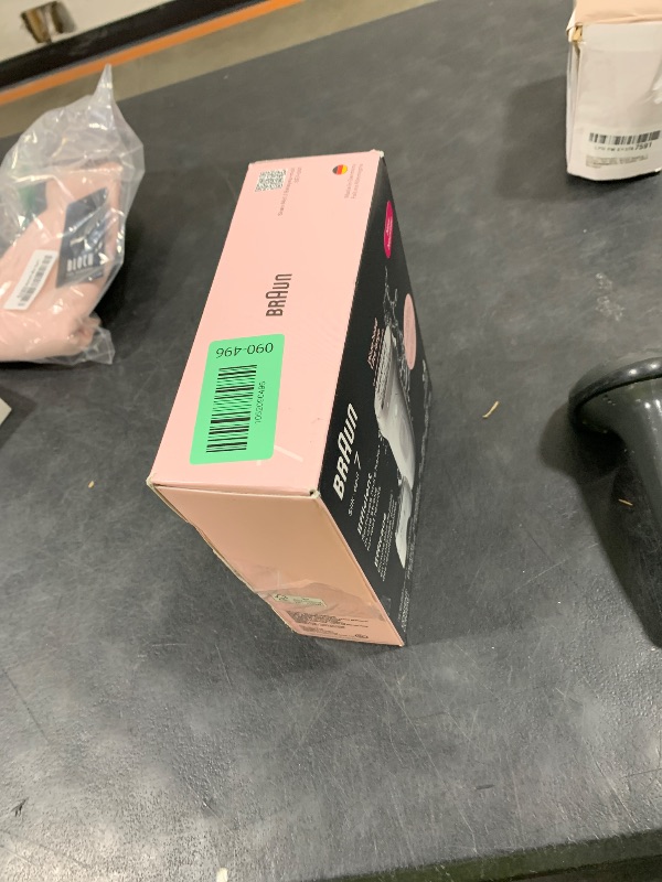 Photo 1 of Braun Epilator Silk-épil 7, Hair Removal Device, Women Shaver & Trimmer, Wet and Dry, Wide Head, Includes Shaver Head and Trimmer Comb, SE7-041, Silver